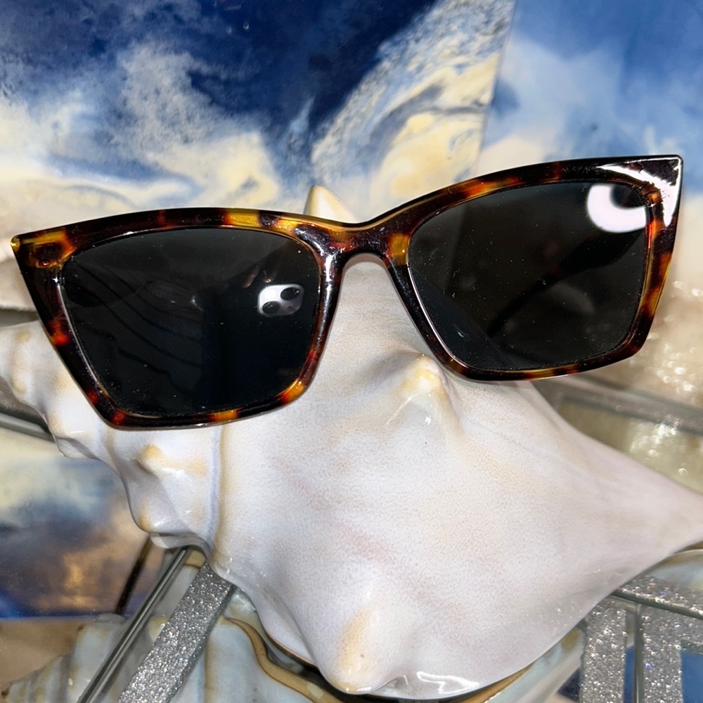 Sunglass square woman color brown